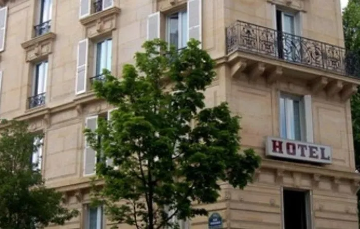 Victoria 2* Paris