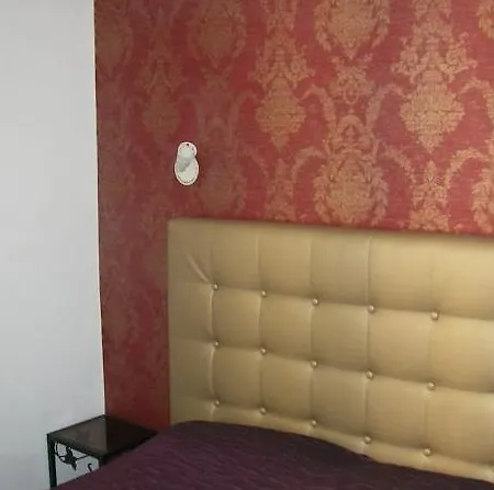 Hotel Victoria 2*